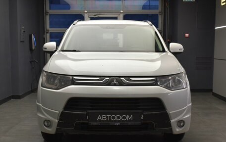 Mitsubishi Outlander III рестайлинг 3, 2014 год, 1 277 000 рублей, 2 фотография