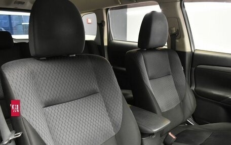 Mitsubishi Outlander III рестайлинг 3, 2014 год, 1 277 000 рублей, 8 фотография