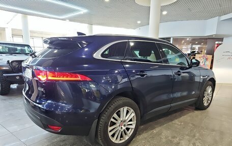 Jaguar F-Pace, 2017 год, 2 700 000 рублей, 8 фотография