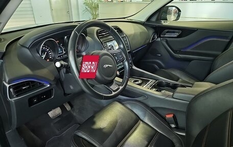 Jaguar F-Pace, 2017 год, 2 700 000 рублей, 9 фотография