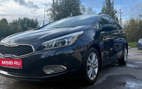 KIA cee'd III, 2014 год, 950 000 рублей, 18 фотография