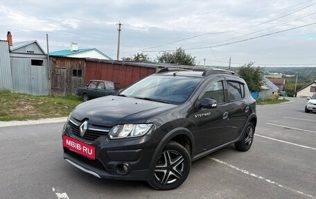 Renault Sandero II рестайлинг, 2015 год, 3 фотография