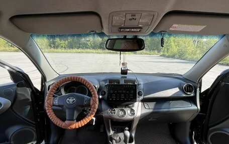 Toyota RAV4, 2010 год, 1 350 000 рублей, 13 фотография
