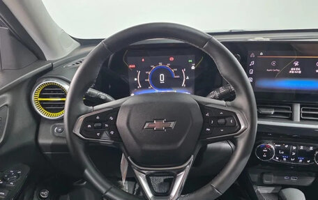Chevrolet Trax, 2023 год, 2 130 000 рублей, 10 фотография