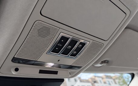 Jaguar XE I рестайлинг, 2016 год, 2 700 000 рублей, 17 фотография