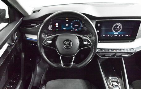 Skoda Octavia IV, 2021 год, 2 550 000 рублей, 14 фотография