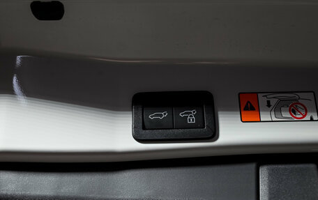 Toyota RAV4, 2025 год, 4 120 000 рублей, 20 фотография