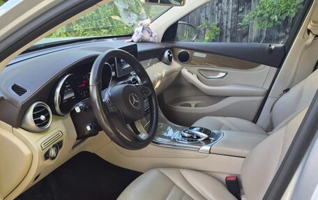 Mercedes-Benz GLC, 2018 год, 4 200 000 рублей, 15 фотография