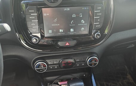 KIA Soul III, 2020 год, 1 600 000 рублей, 2 фотография