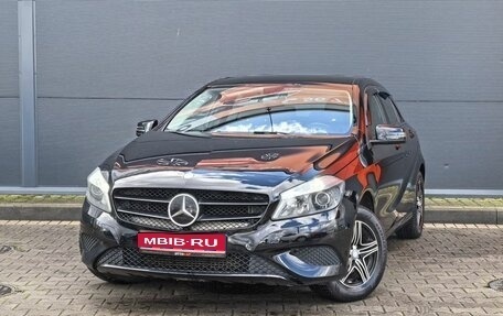 Mercedes-Benz A-Класс, 2015 год, 1 499 000 рублей, 1 фотография