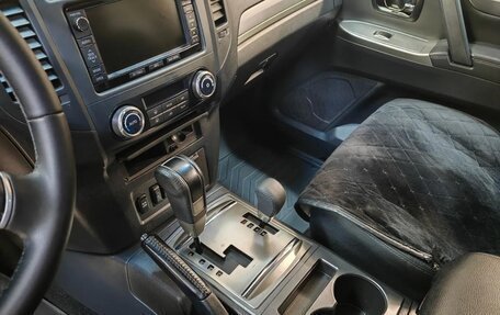 Mitsubishi Pajero IV, 2013 год, 2 500 000 рублей, 30 фотография