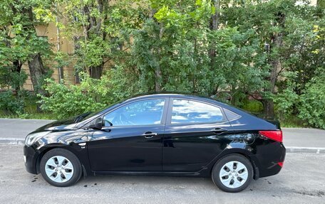 Hyundai Solaris II рестайлинг, 2014 год, 800 000 рублей, 11 фотография