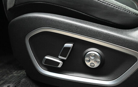 Geely Tugella FY11, 2023 год, 2 790 000 рублей, 17 фотография