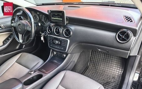Mercedes-Benz A-Класс, 2015 год, 1 499 000 рублей, 10 фотография