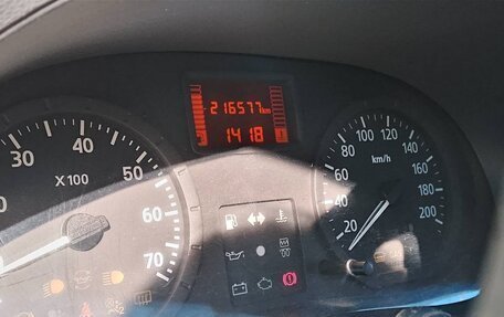 Renault Logan I, 2014 год, 380 000 рублей, 7 фотография