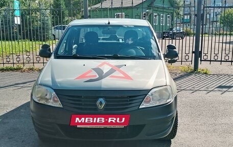 Renault Logan I, 2014 год, 380 000 рублей, 2 фотография