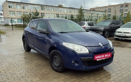 Renault Megane III, 2010 год, 550 000 рублей, 4 фотография