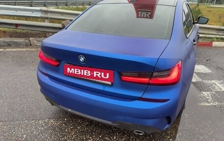 BMW 3 серия, 2019 год, 2 190 000 рублей, 15 фотография