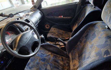 Mitsubishi Carisma I, 1998 год, 220 000 рублей, 7 фотография