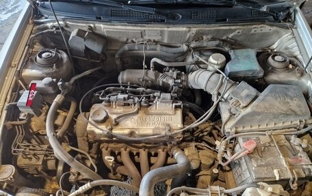 Mitsubishi Carisma I, 1998 год, 220 000 рублей, 10 фотография