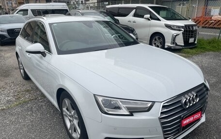 Audi A4, 2017 год, 1 400 000 рублей, 1 фотография
