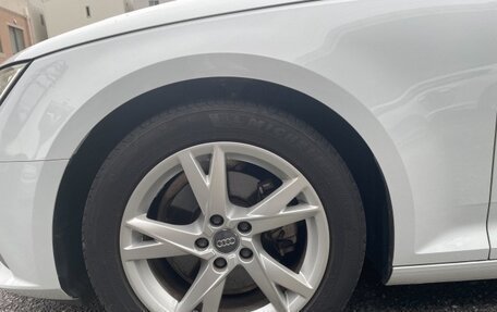 Audi A4, 2017 год, 1 400 000 рублей, 8 фотография