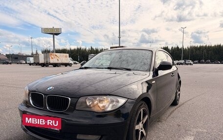 BMW 1 серия, 2011 год, 700 000 рублей, 3 фотография