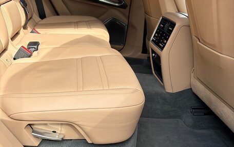 Porsche Cayenne III, 2018 год, 8 899 000 рублей, 16 фотография
