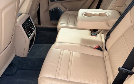Porsche Cayenne III, 2018 год, 8 899 000 рублей, 13 фотография