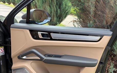 Porsche Cayenne III, 2018 год, 8 899 000 рублей, 18 фотография