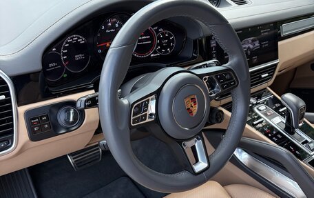 Porsche Cayenne III, 2018 год, 8 899 000 рублей, 26 фотография