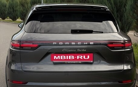 Porsche Cayenne III, 2018 год, 8 899 000 рублей, 28 фотография