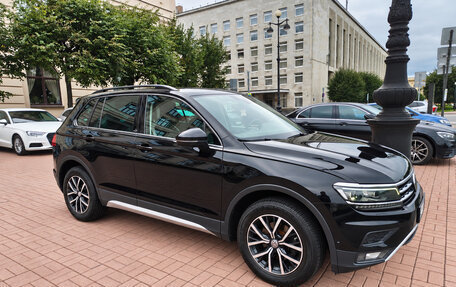 Volkswagen Tiguan II, 2019 год, 2 790 000 рублей, 4 фотография