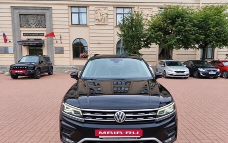 Volkswagen Tiguan II, 2019 год, 2 790 000 рублей, 6 фотография