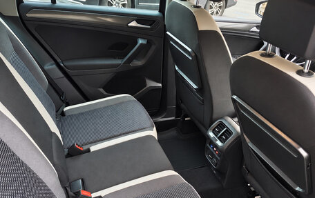 Volkswagen Tiguan II, 2019 год, 2 790 000 рублей, 11 фотография