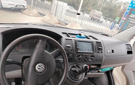 Volkswagen Transporter T5 рестайлинг, 2008 год, 1 100 000 рублей, 12 фотография