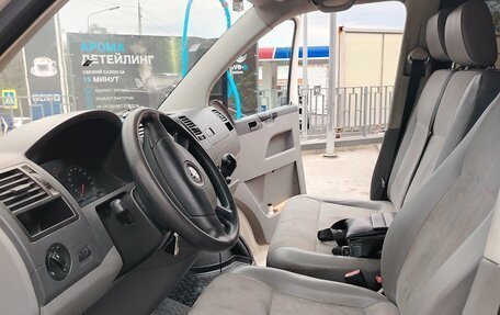 Volkswagen Transporter T5 рестайлинг, 2008 год, 1 100 000 рублей, 9 фотография