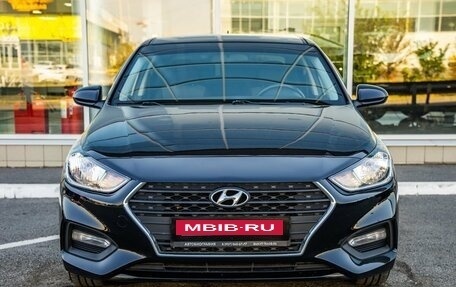 Hyundai Solaris II рестайлинг, 2018 год, 1 498 000 рублей, 2 фотография