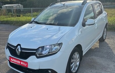 Renault Sandero II рестайлинг, 2015 год, 520 000 рублей, 1 фотография
