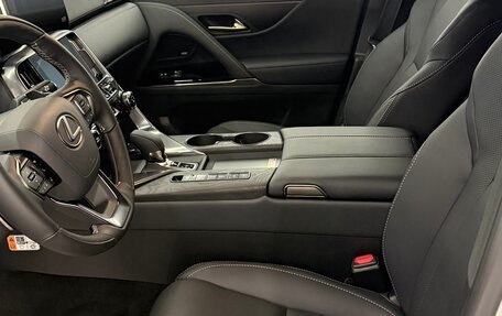 Lexus LX, 2026 год, 22 000 000 рублей, 8 фотография