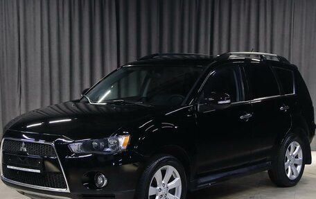 Mitsubishi Outlander III рестайлинг 3, 2012 год, 1 049 000 рублей, 1 фотография