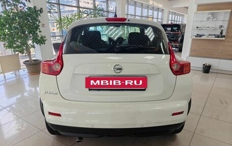 Nissan Juke II, 2012 год, 825 000 рублей, 6 фотография