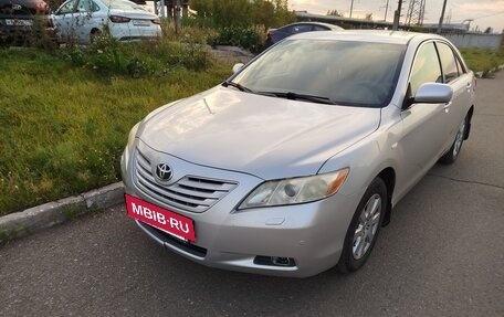 Toyota Camry, 2008 год, 1 050 000 рублей, 4 фотография