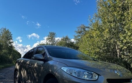 Renault Fluence I, 2010 год, 580 000 рублей, 2 фотография