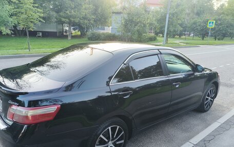 Toyota Camry, 2010 год, 900 000 рублей, 5 фотография