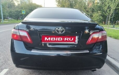Toyota Camry, 2010 год, 900 000 рублей, 7 фотография