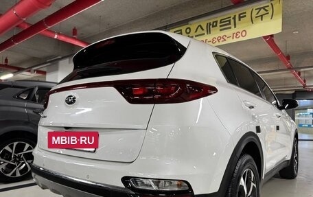 KIA Sportage IV рестайлинг, 2021 год, 2 600 000 рублей, 3 фотография