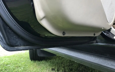 Toyota Land Cruiser 100 рестайлинг 2, 2006 год, 2 280 000 рублей, 27 фотография
