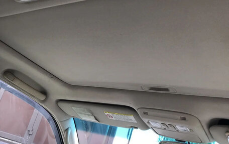 Toyota Land Cruiser 100 рестайлинг 2, 2006 год, 2 280 000 рублей, 37 фотография