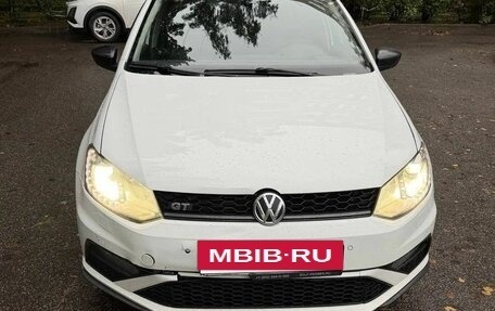 Volkswagen Polo VI (EU Market), 2016 год, 750 000 рублей, 1 фотография